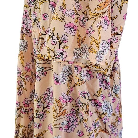 Rosedress Casual Dress - Picture 3 of 6